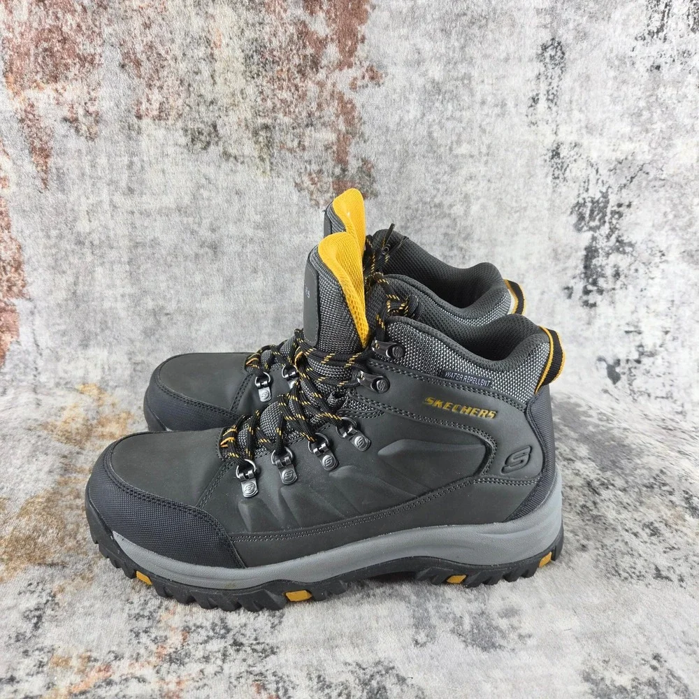 Skechers Hiking Boots Mens 8.5 Black Relaxed Fit Relment Daggett Outdoor Trail